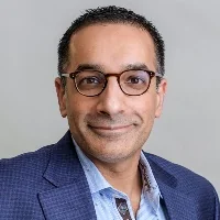 Portrait of Safi Faruqui