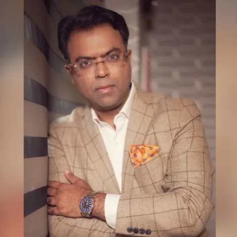 Portrait of Dr. Rajat Gupta