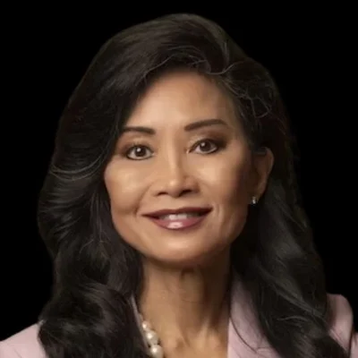 Portrait of Suzanne W. Yee, MD