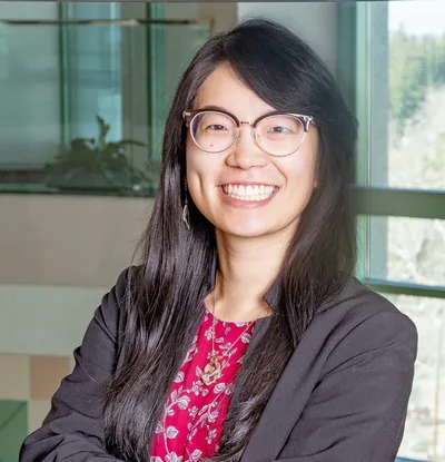 Portrait of Yibo (Teresa) Li, MD, FRCSC