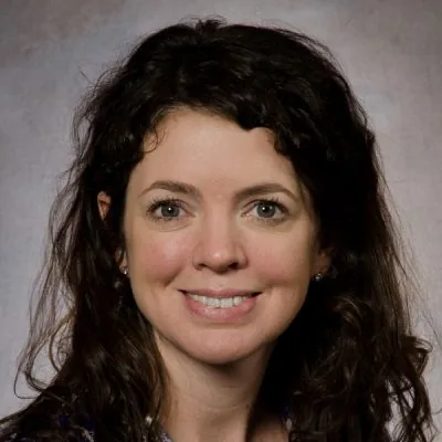 Portrait of Laura Snell, MD, MSc, FRCS(C)