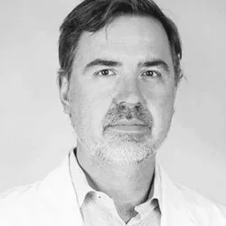 Portrait of Dr. Felipe Saxton Zell